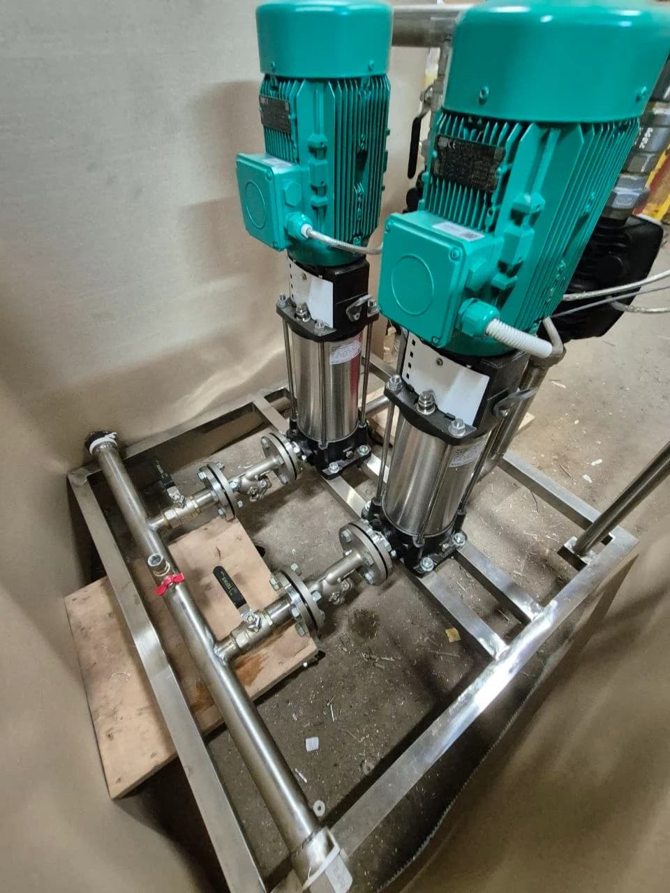 Pressure-boosting pump station 2