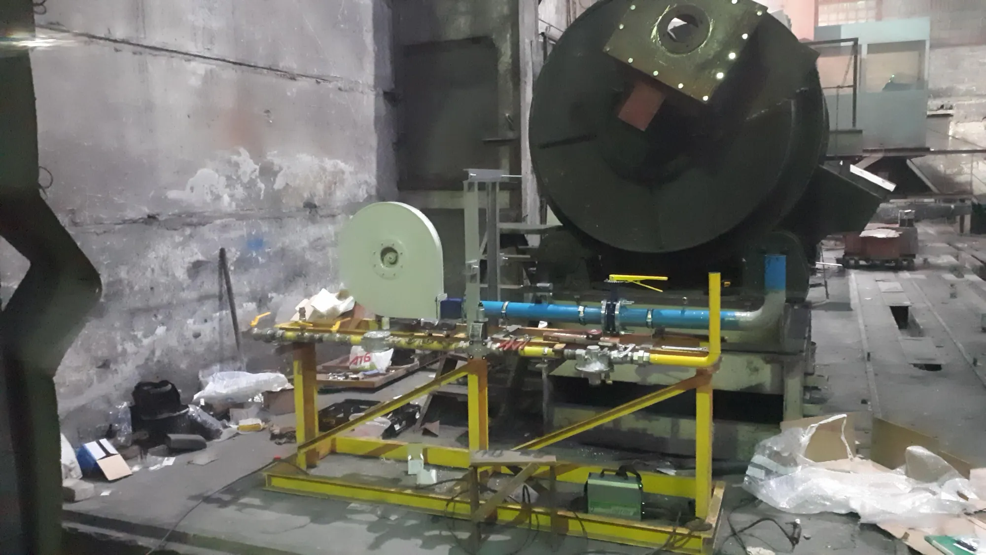 Instalación de un quemador de alta temperatura y su sistema de automatización 1