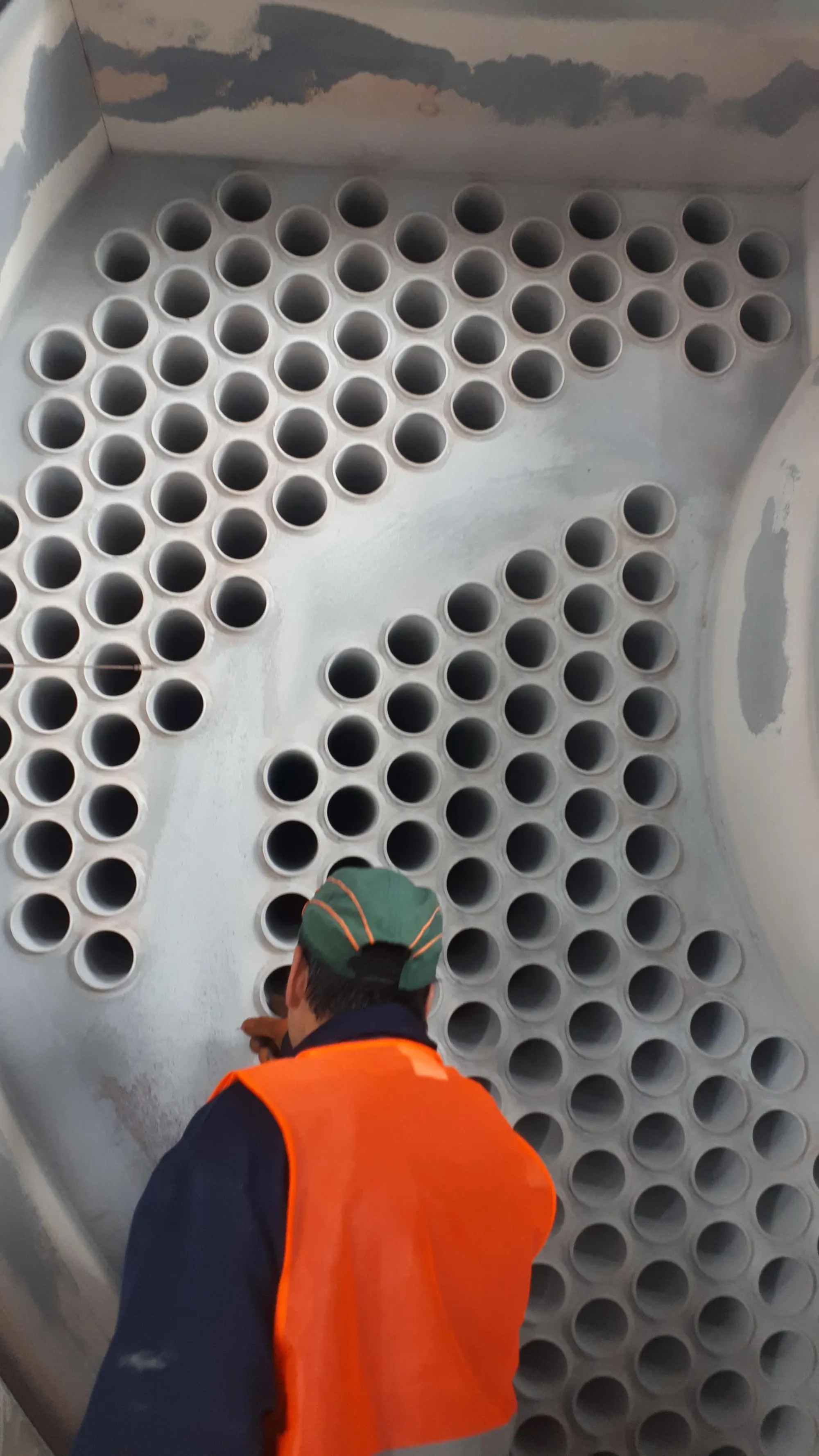 Mantenimiento de una sala de calderas de vapor de 30 t/h 2